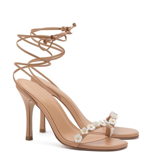 NWOB, Larroudé Goldie 95MM Flower Appliqué Tan Leather Lace-Up Heeled Sandals 7 - Picture 11 of 11